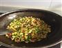 玉米豌豆炒香肠的做法图解5