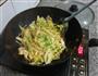 土豆丝炒包菜丝的做法图解7
