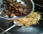 土豆炒肉的做法图解8