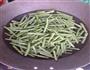 蚝油炒豇豆的做法图解4