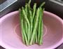 清炒芦笋的做法图解1