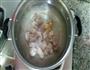 冬瓜薏仁排骨汤的做法图解3