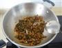 酸菜牛肉酱拌面的做法图解3