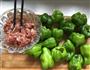 青椒塞肉的做法图解1