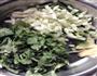 腊肉香菇土豆焖饭的做法图解1