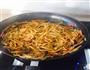 什锦炒面的做法图解6