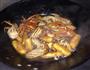毛蟹炒年糕的做法图解7
