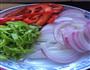 鱿鱼须炒洋葱的做法图解1