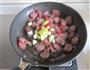 腊肠炒藕片的做法图解5