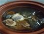 清热去湿-土茯苓生地炖鲫鱼汤的做法图解6