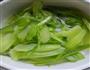 超简单凉拌莴笋的做法图解1
