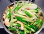 虾仁滑芦笋的做法图解8