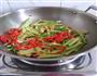 芹菜红椒炒肉片的做法图解7