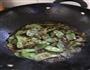 酱爆扁豆的做法图解5