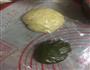 红豆蛋黄抹茶酥的做法图解3