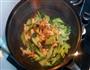 黄瓜片炒鸡蛋的做法图解3