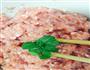 烤馒头夹猪肉薄荷肉饼配牛油果泥及芝士—汉堡的做法图解2
