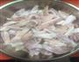 板栗煲猪肚的做法图解3