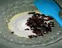 ——椰蓉蔓越莓月饼的做法图解3