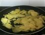 松蘑土豆片的做法图解3