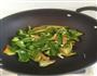 辣椒炒巴蛸的做法图解5