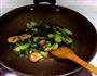 蚝油香菇油菜的做法图解5