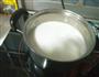 自制酸奶的做法图解2