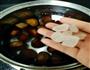 冰糖栗子的做法图解2