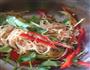 彩椒凉拌金针菇的做法图解2