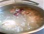莲藕绿豆煲猪展的做法图解4