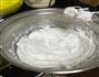 简易戚风蛋糕的做法图解4