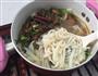 牛腩粿条汤的做法图解5