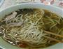 酸菜虾干面的做法图解1