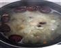红枣银耳莲子百合汤的做法图解2