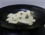 桃胶炒豆腐的做法图解2