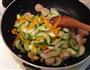 时蔬炒虾仁的做法图解9