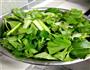芹菜肉末的做法图解1